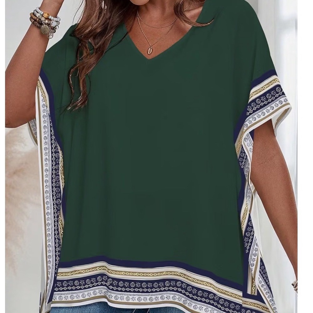 Falechay Poncho Top Womens XL Green New Boho Geometric Border Kaftan Blouse